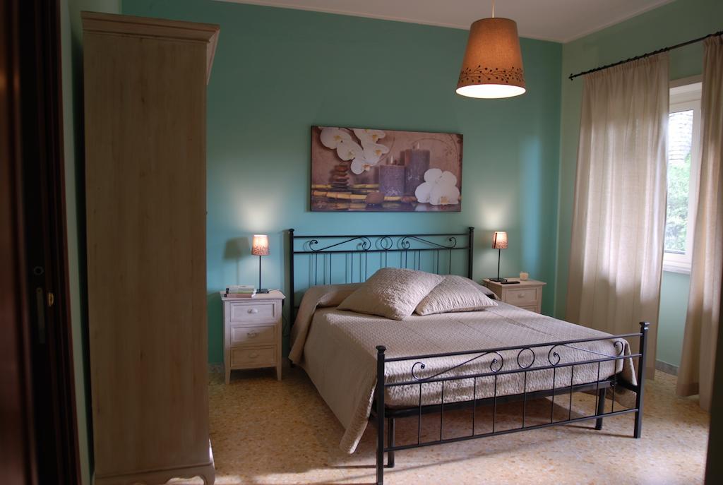 La Cannella Bed and Breakfast Anguillara Sabazia Δωμάτιο φωτογραφία